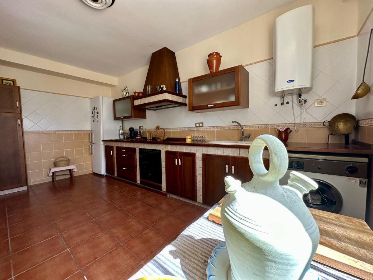 فيلا Casa El Chorreador Barranda المظهر الخارجي الصورة